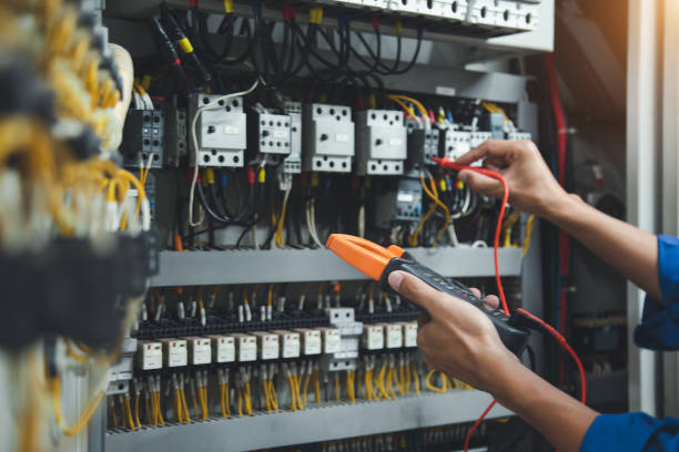 Best Emergency Electrical Repair  in Renton, WA